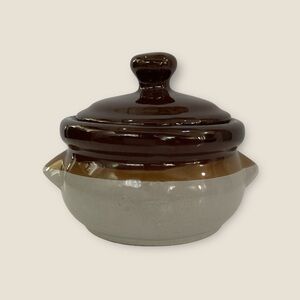 Vintage Stoneware Traditional Bean Pot Crock Two Tone Brown Double Handles Lid